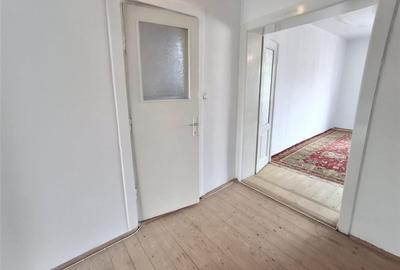 Casa 4 camere garaj pivnita 550mp teren zona Trei Stejari - 10