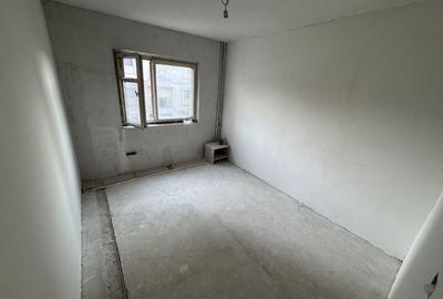 Apartament 4 camere zona Inel 1 - 3