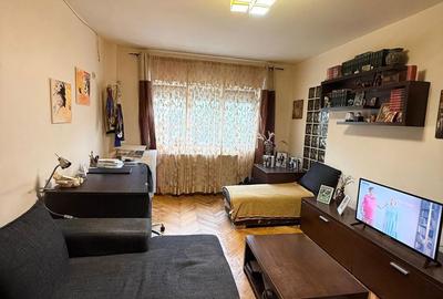 Apartament cu 3 camere decomandat în Micălaca - 8