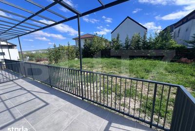 Apartament cu 3 camere semidecomandat în Europa - 6