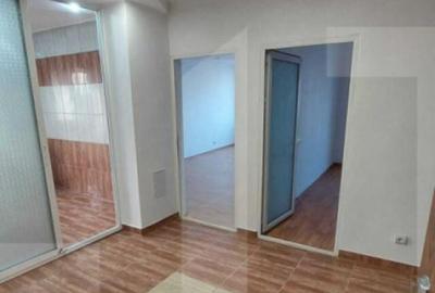 Apartament cu 4 camere, 80 mp, renovat, zona Berceni - negoc - 8