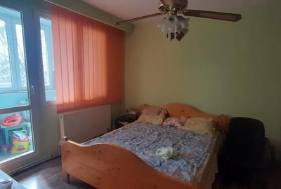 Apartament cu 3 camere decomandat în Drumul Taberei - 1