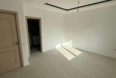 Casă cu 4 camere în Central - 4