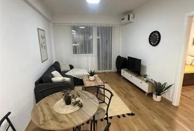 Vanzare apartament de doua camere Crangasi - 1