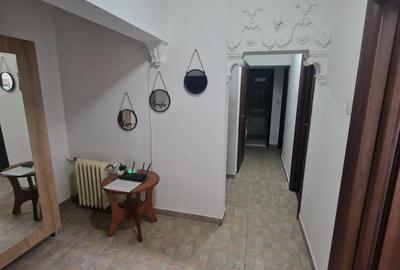 Apartament cu 2 camere în Tineretului - 2