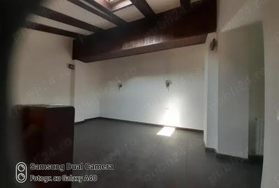 Apartament cu 4 camere decomandat în Forestier - 13