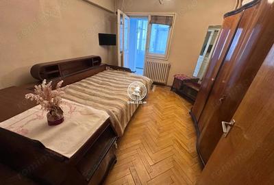 Apartament cu 4 camere decomandat în Central - 2