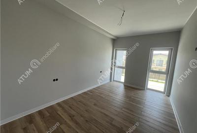 Apartament cu 3 camere decomandat în Șelimbăr - 3