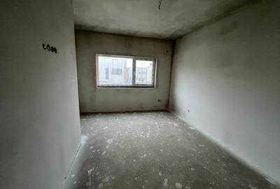 Duplex cu 5 camere cu Canalizare în Florești - 9