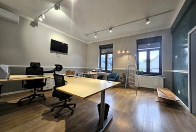 Birou, de 96.540000915527 mp, în Romană - 1