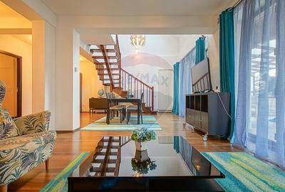 Apartament spectaculos pe doua niveluri cu priveliste catre Bucegi! Apartament spectaculos pe doua niveluri cu priveliste catre Bucegi! - 20