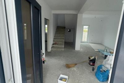 Duplex 4 camere, 143 mp, teren 300 mp, terasa, Tunari - 2