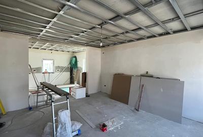 Casă individuală cu 4 camere cu Canalizare în Moșnița Veche - 4