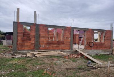 Casă cu 4 camere în Nevrincea - 6