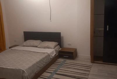 Proprietar,inchiriez apartament 2 camere - 1