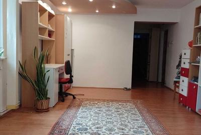 Apartament cu 4 camere decomandat în Ady - 3