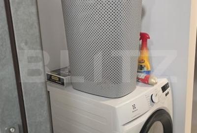 Apartament de vanzare, cu 4 camere, 78 mp, zona Micro17 - 11