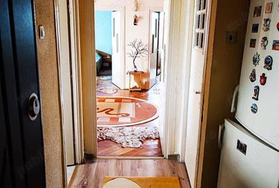 Apartament cu 3 camere semidecomandat în Turda - 1