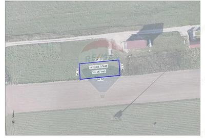 De vanzare Teren intravavilan 447mp Sanmartin