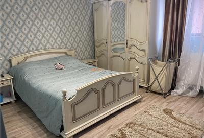 Casa de in Focsani , parter si mansarda ,suprafata utila de - 8