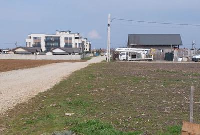 Teren de 500 mp, în Central - 4