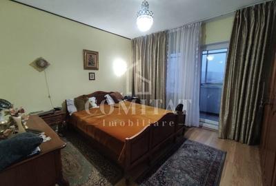 Apartament | 4 camere  | 94 mp | etaj intermediar | zona Farmec Apartament | 4 camere  | 94 mp | etaj intermediar | zona Farmec - 1