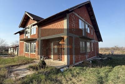 Casă cu 4 camere în Rontău - 13