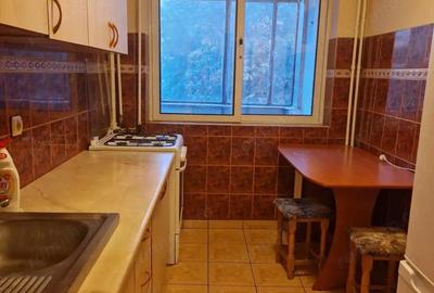 Apartament cu 2 camere decomandat în Berceni - 2