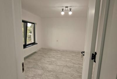 Casă individuală cu 3 camere cu Canalizare în Băiculești - 11