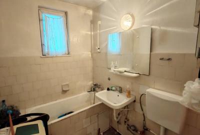 Apartament cu 3 camere semidecomandat în Țiglina 2 - 1