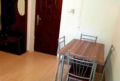 Garsonieră semidecomandată în Central - 2