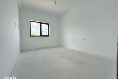 Casă cu 5 camere cu Teren 250 Mp în Giroc - 18