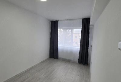 Apartament cu 3 camere decomandat în Central - 1