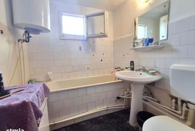 Apartament cu 3 camere semidecomandat, mobilat în Dristor - 2