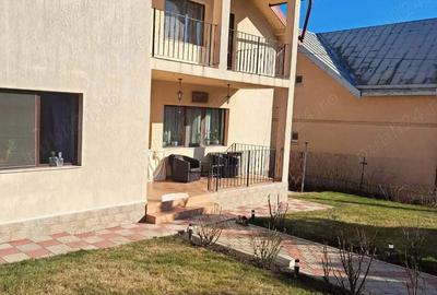 Casă cu Teren 1000 Mp în Central - 7