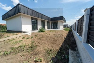 Casa moderna, parter, Halchiu la doar 15 minute de Bra?ov - 3