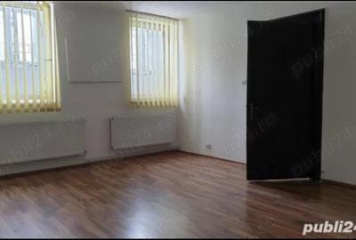 Birou, de 55 mp, în 15 Noiembrie