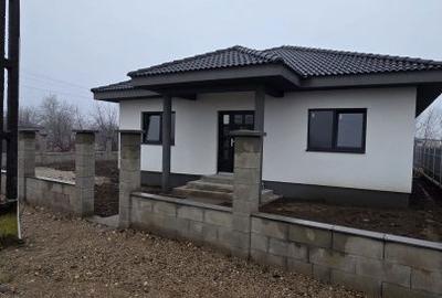Casă cu 3 camere cu Teren 450 Mp în Lazuri - 14