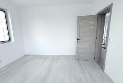 Casă cu 4 camere cu Teren 271 Mp în Prelungirea Ghencea - 12