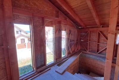 Casa la rosu in Crisitan, Brasov cu 4 camere de vanzare - 28