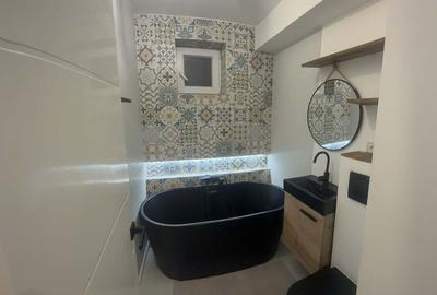 Apartament cu 3 camere în Central - 1