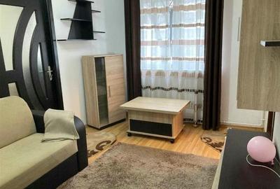 Apartament cu 2 camere semidecomandat, mobilat în Central - 1