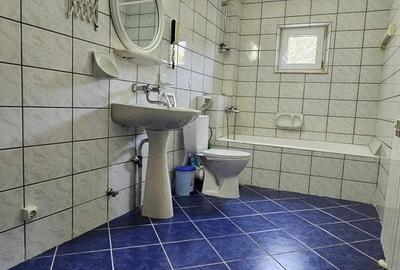 Casă cu 4 camere în Central - 11