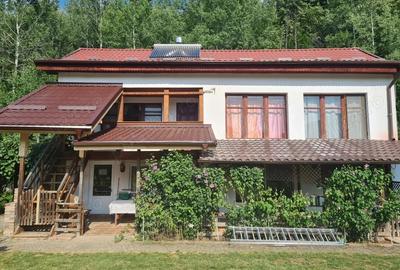 Pensiune casa de vacan?a, de vanzare in Curtea de Arge?. Pensiune casa de vacan?a, de vanzare in Curtea de Arge?. - 1