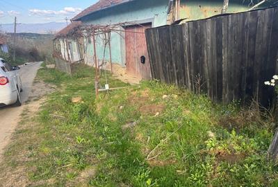 Casă cu 4 camere în Mierag - 1