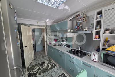 Apartament cu 4 camere decomandat, mobilat în Făgăraș - 10