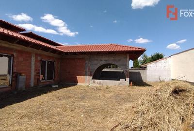 Casă individuală cu 5 camere cu Canalizare în Săcălaz - 3