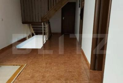 Casă cu 1 camere cu Teren 840 Mp în Central - 2