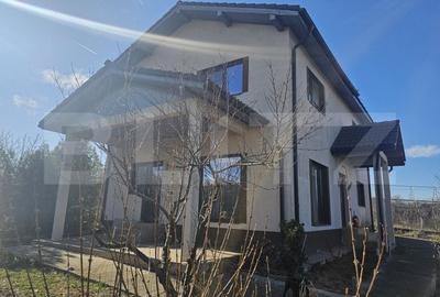 Casă individuală cu 4 camere cu Canalizare în Ghercești - 1