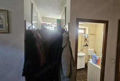 Casă cu Teren 159 Mp în Schei - 17